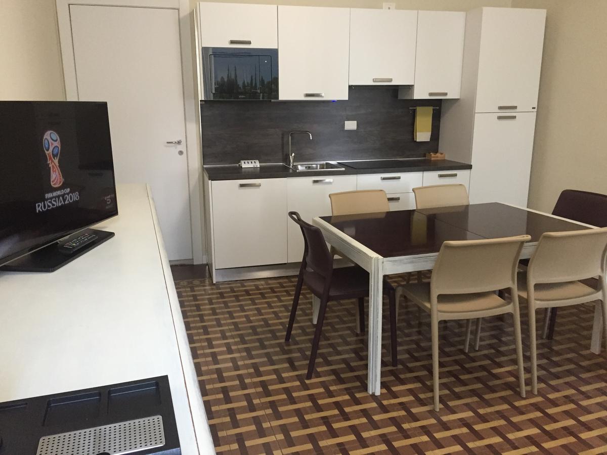 Casa Tunina Lejlighed Desenzano del Garda Eksteriør billede