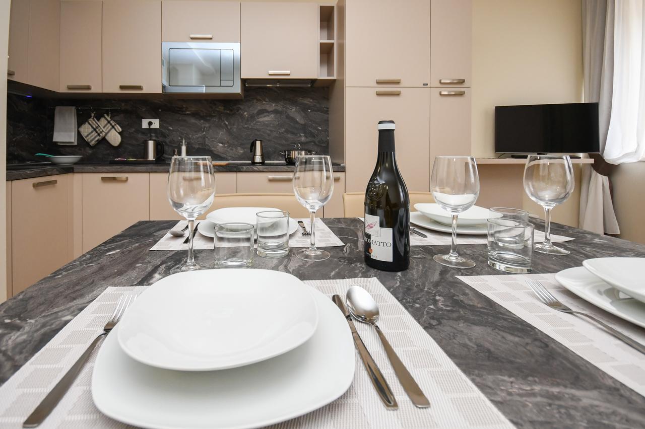 Casa Tunina Lejlighed Desenzano del Garda Eksteriør billede