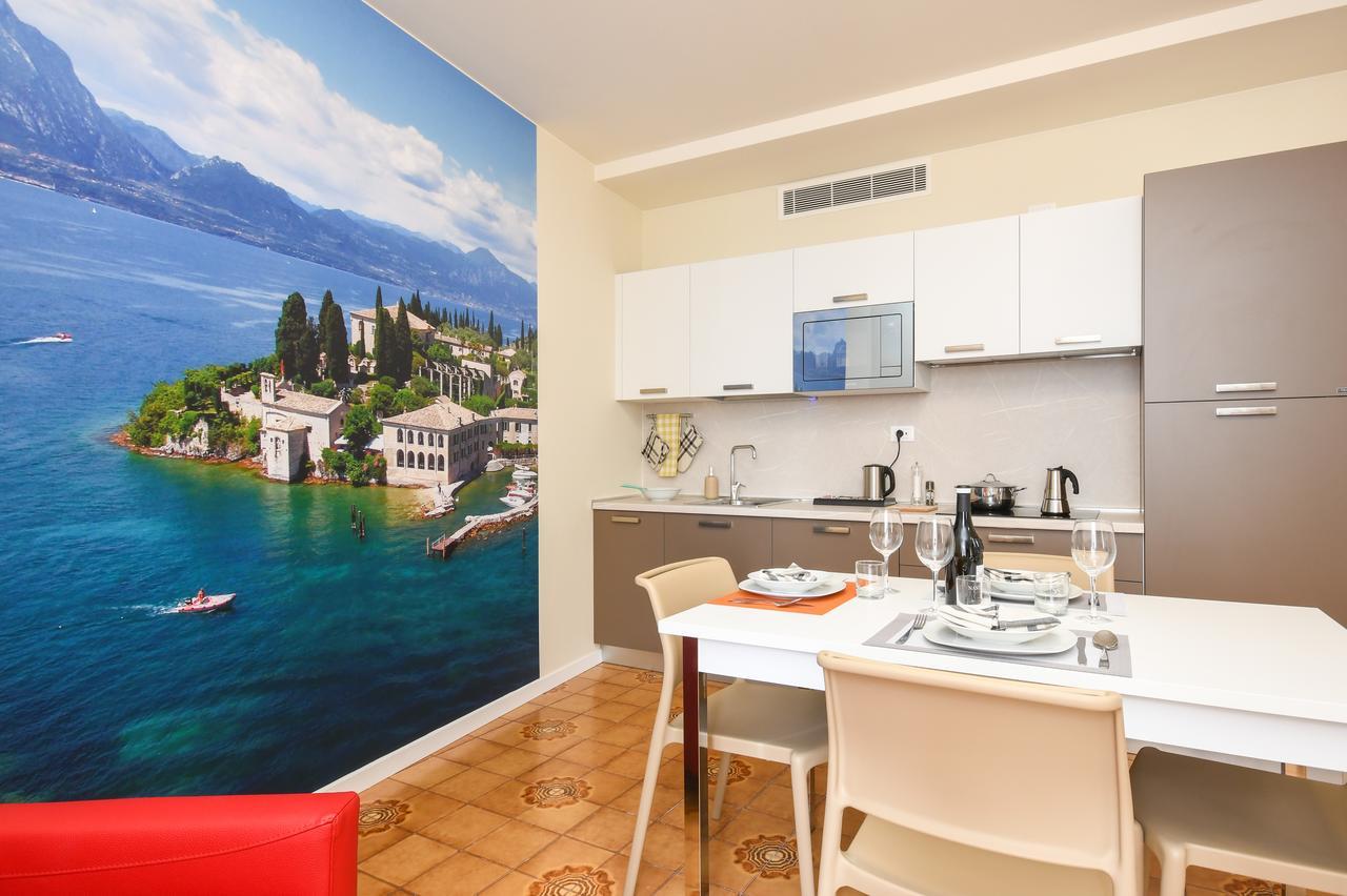 Casa Tunina Lejlighed Desenzano del Garda Eksteriør billede